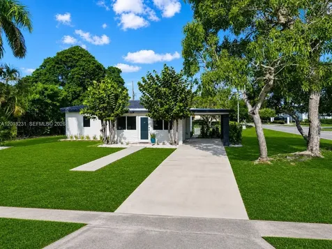 1044 NE 4th Avenue Homestead FL 33030