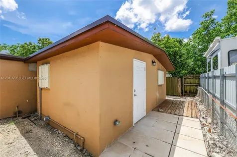 11600 SW 181st Terrace Miami FL 33157