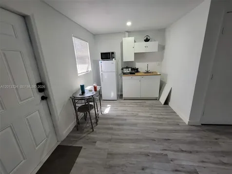 4201 SW 32nd Drive West Park FL 33023