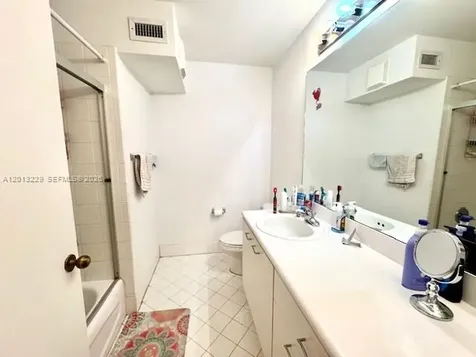 2567 Cordoba Bend Weston FL 33327