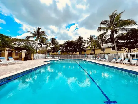 2567 Cordoba Bend Weston FL 33327