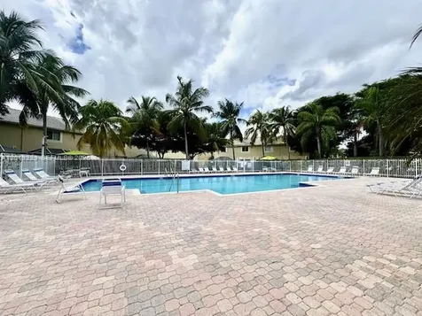 2567 Cordoba Bend Weston FL 33327