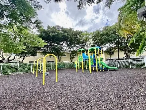 2567 Cordoba Bend Weston FL 33327