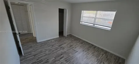 30 SE 4th Avenue Hallandale Beach FL 33009