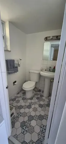 8870 Fontainebleau Boulevard Miami FL 33172