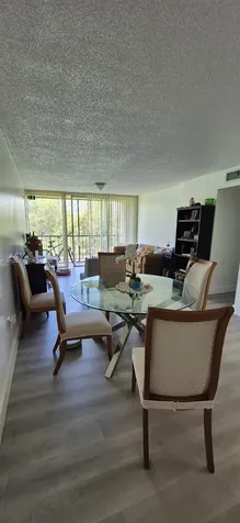 8870 Fontainebleau Boulevard Miami FL 33172