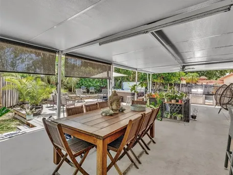8510 SW 208th Lane Cutler Bay FL 33189