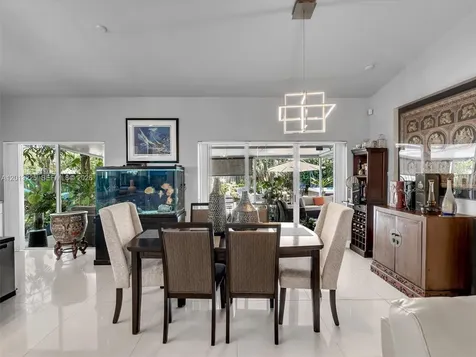 8510 SW 208th Lane Cutler Bay FL 33189