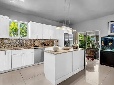 8510 SW 208th Lane Cutler Bay FL 33189