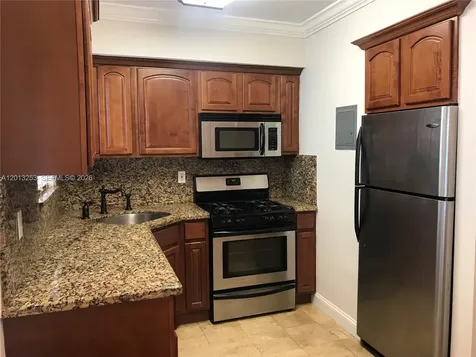 35 Antilla Avenue Coral Gables FL 33134