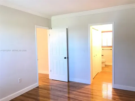 35 Antilla Avenue Coral Gables FL 33134