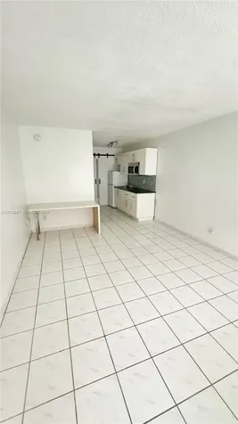 1234 Euclid Avenue Miami Beach FL 33139