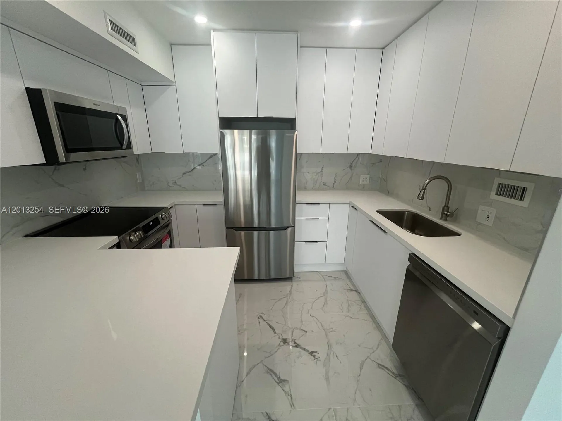 3505 S Ocean Drive Hollywood FL 33019