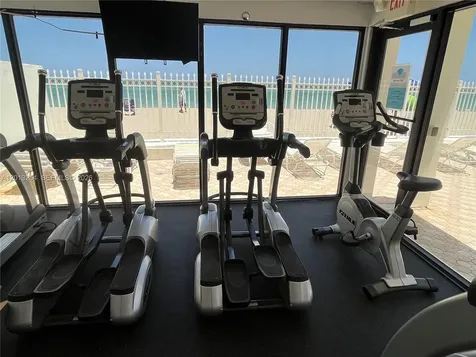 3505 S Ocean Drive Hollywood FL 33019