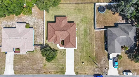 717 Zendor Avenue Fort Myers FL 33913