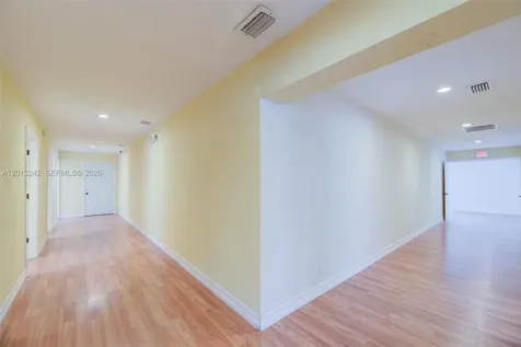 359 10th Street Lake Park FL 33403