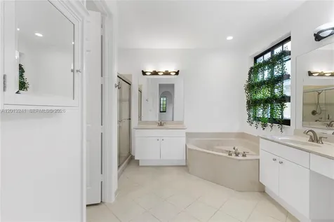 1559 Passion Vine Circle Weston FL 33326