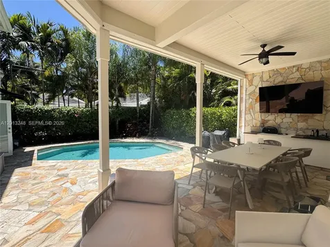 5000 SW 73rd Terrace Miami FL 33143
