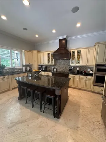 5000 SW 73rd Terrace Miami FL 33143