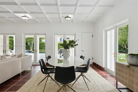 319 Mendoza Avenue Miami FL 33134