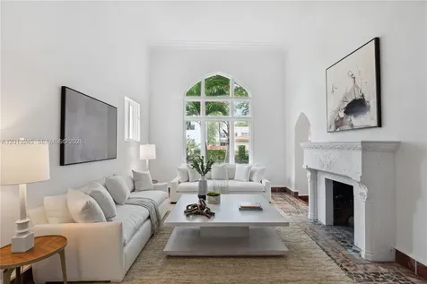 319 Mendoza Avenue Miami FL 33134