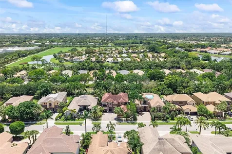10364 Trianon Place Wellington FL 33449