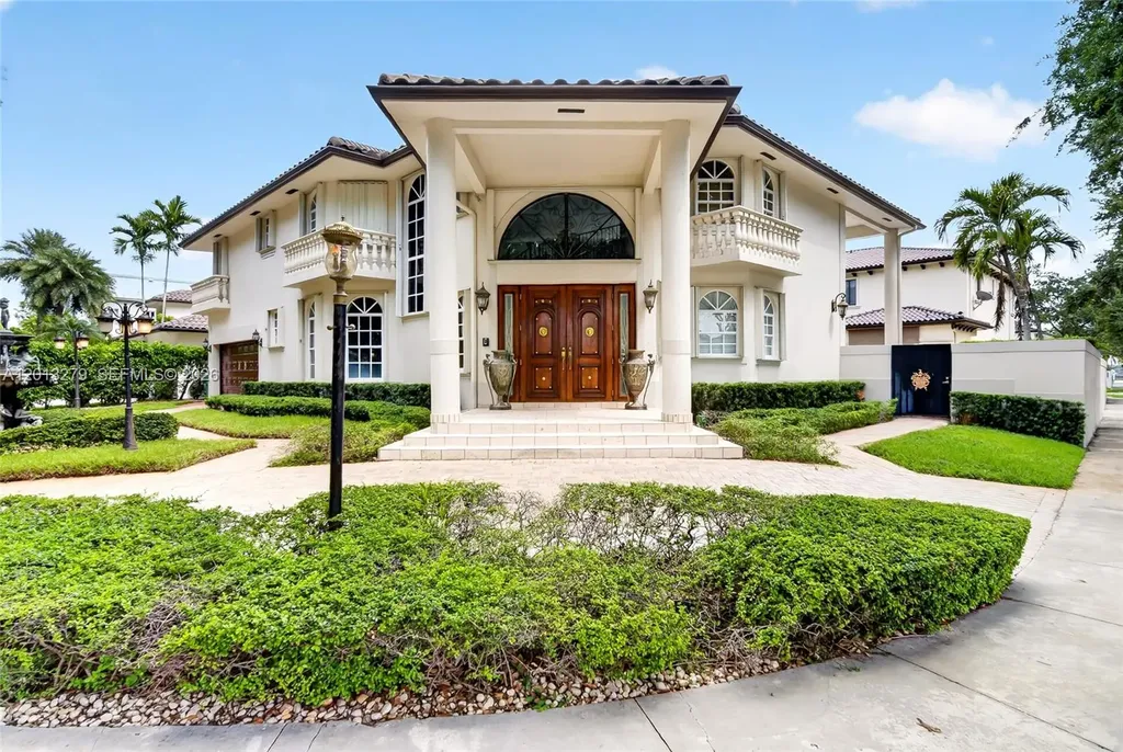 8560 NW 164th Street Miami Lakes FL 33016