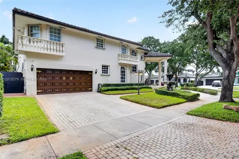 8560 NW 164th Street Miami Lakes FL 33016