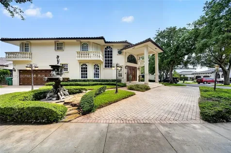 8560 NW 164th Street Miami Lakes FL 33016