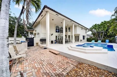 8560 NW 164th Street Miami Lakes FL 33016