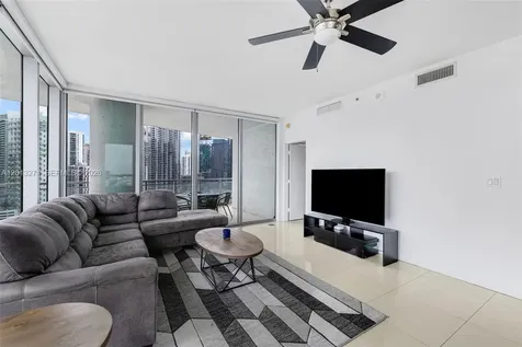 90 SW 3rd Street Miami FL 33130