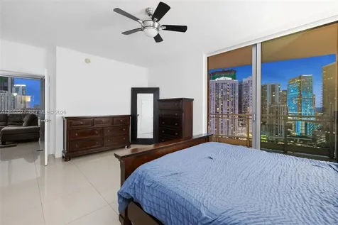 90 SW 3rd Street Miami FL 33130