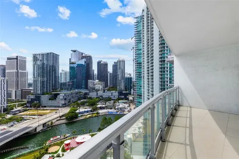 90 SW 3rd Street Miami FL 33130