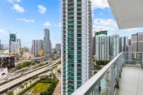90 SW 3rd Street Miami FL 33130