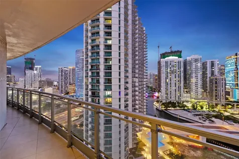 90 SW 3rd Street Miami FL 33130
