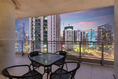 90 SW 3rd Street Miami FL 33130