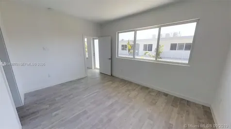 315 S Shore Drive Miami Beach FL 33141