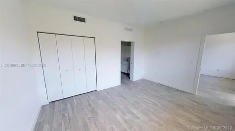 315 S Shore Drive Miami Beach FL 33141