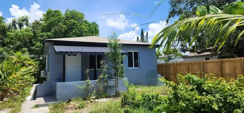 2331 NW 55th Terrace Miami FL 33142