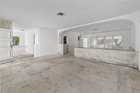 427 Grand Concourse Miami Shores FL 33138