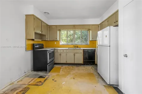 427 Grand Concourse Miami Shores FL 33138