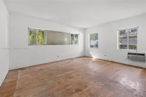 427 Grand Concourse Miami Shores FL 33138