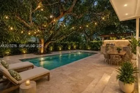 427 Grand Concourse Miami Shores FL 33138