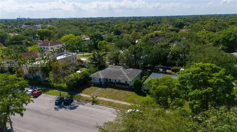 427 Grand Concourse Miami Shores FL 33138
