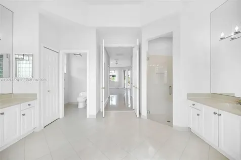 2553 Jardin Manor Weston FL 33327