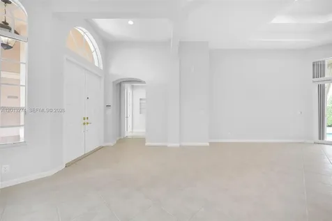 2553 Jardin Manor Weston FL 33327