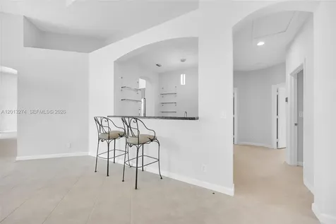 2553 Jardin Manor Weston FL 33327