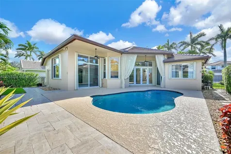 2553 Jardin Manor Weston FL 33327