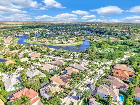2553 Jardin Manor Weston FL 33327