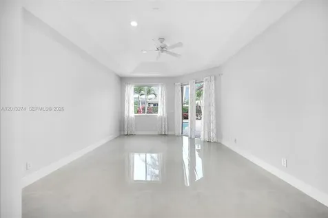 2553 Jardin Manor Weston FL 33327